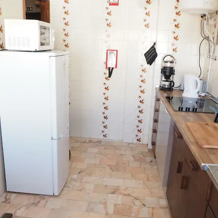 Alojamento de Acomodação e Pequeno-almoço Bela House *