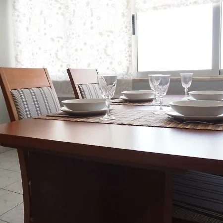 Alojamento de Acomodação e Pequeno-almoço Bela House