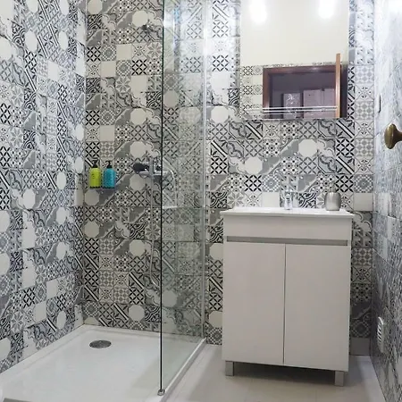 Bela House * Lagos
